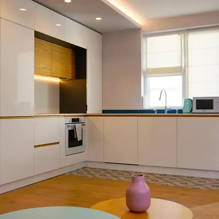 жасмин с частен гараж - Jasmin With Private Garage דירה וארנה