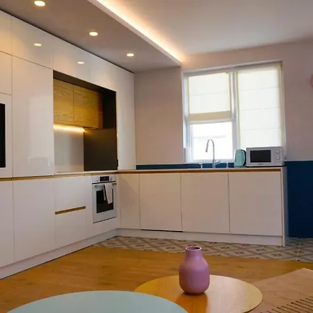 דירה жасмин с частен гараж - Jasmin With Private Garage וארנה