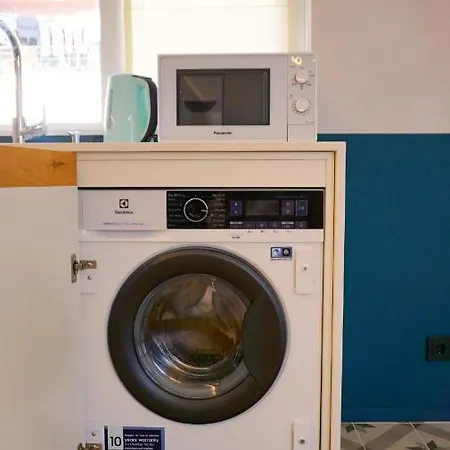 жасмин с частен гараж - Jasmin With Private Garage