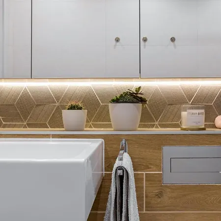 жасмин с частен гараж - Jasmin With Private Garage * Варна